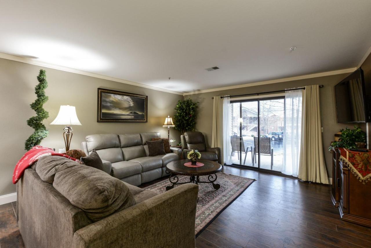 Luxury Condos At Thousand Hills - Heart Of Branson - Beautifully Remodeled - Spacious And Affordable Bagian luar foto