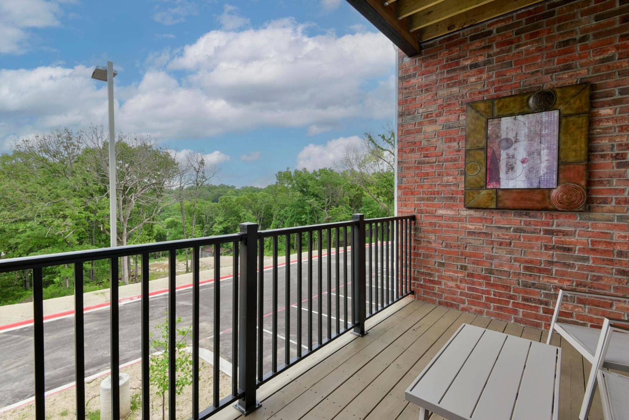 Luxury Condos At Thousand Hills - Heart Of Branson - Beautifully Remodeled - Spacious And Affordable Ruang foto