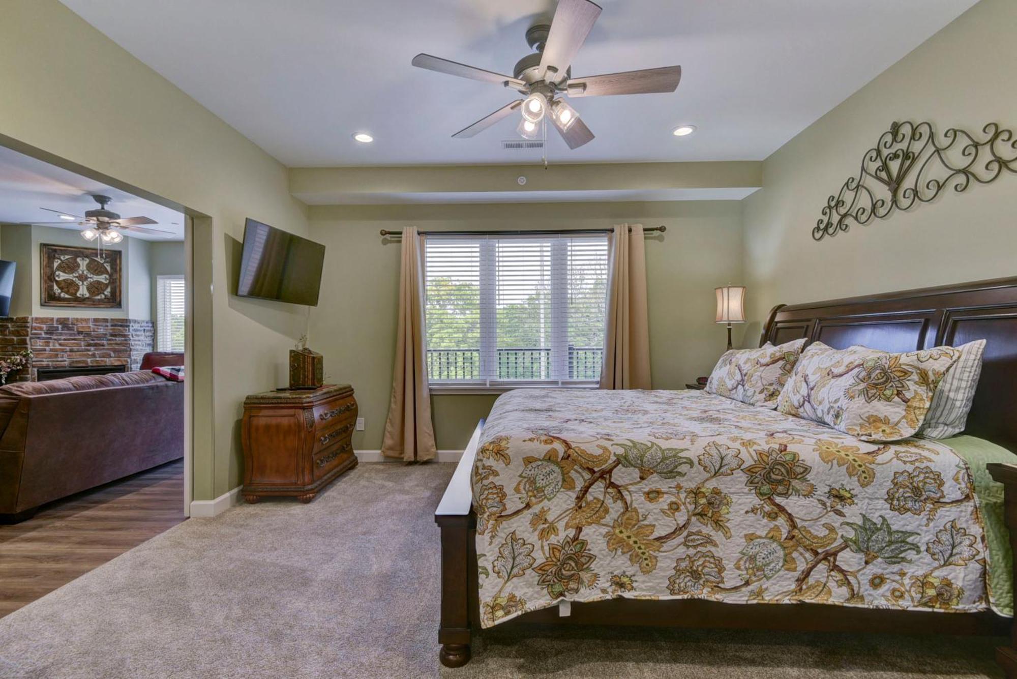 Luxury Condos At Thousand Hills - Heart Of Branson - Beautifully Remodeled - Spacious And Affordable Ruang foto