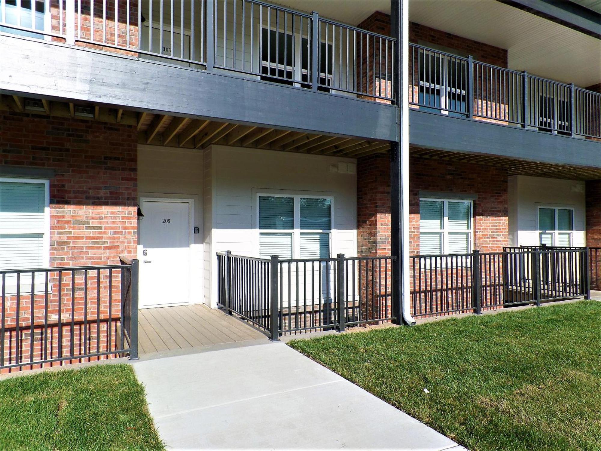 Luxury Condos At Thousand Hills - Heart Of Branson - Beautifully Remodeled - Spacious And Affordable Bagian luar foto